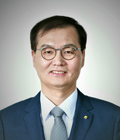 권재중 부행장 사진