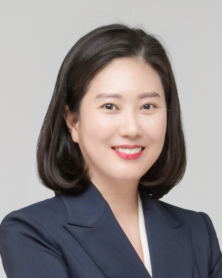 김지은님 증명사진