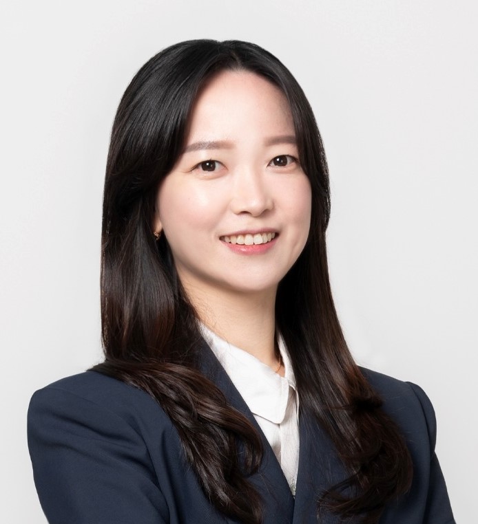 변현주님 증명사진