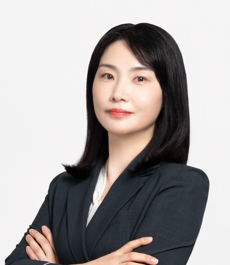 김애란님 증명사진